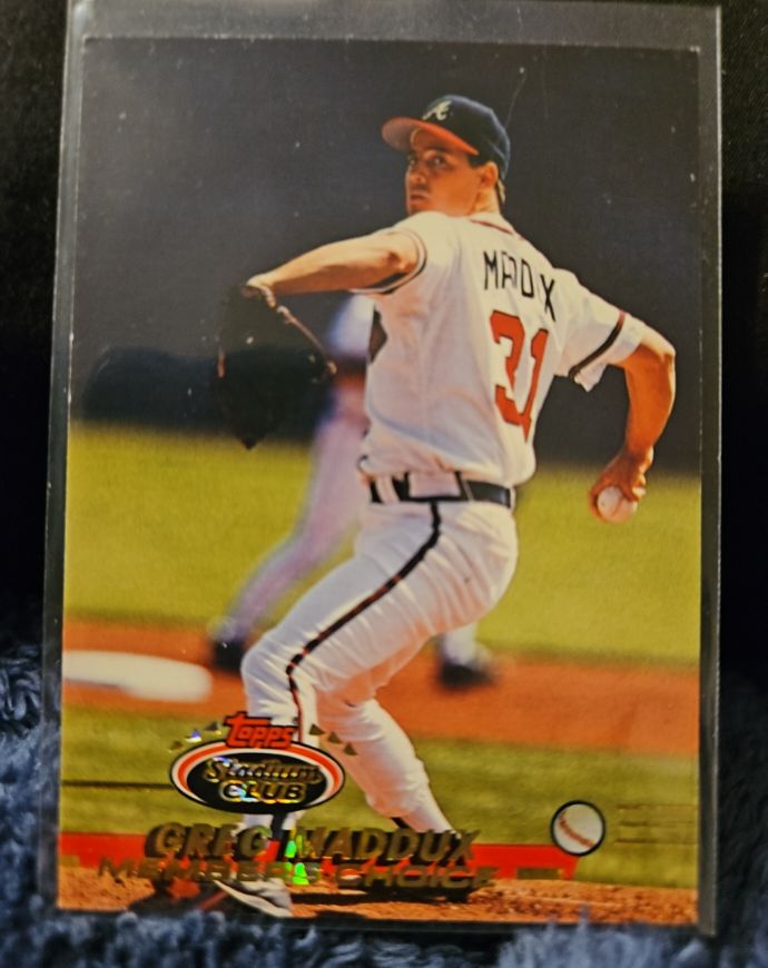 1993 Topps Stadium Club #750 Greg Maddux — front