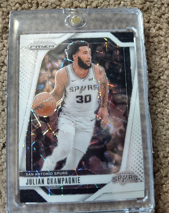 2024-25 Panini Prizm #158 Julian Champagnie — front