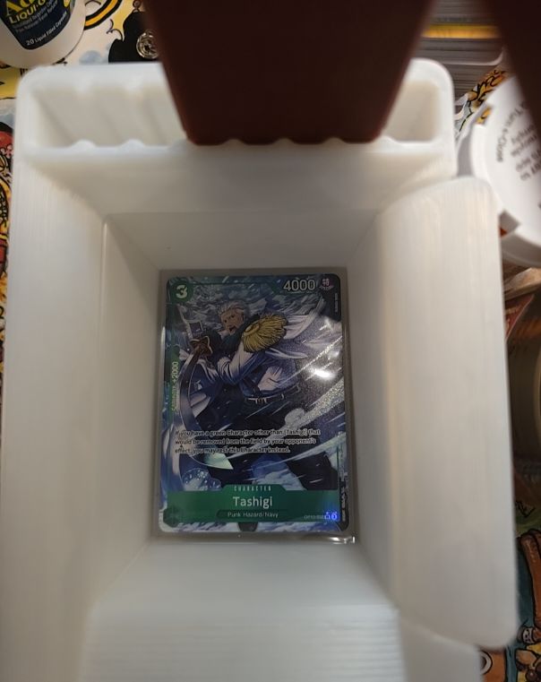 2023 One Piece TCG OP10-032 Tashigi — front
