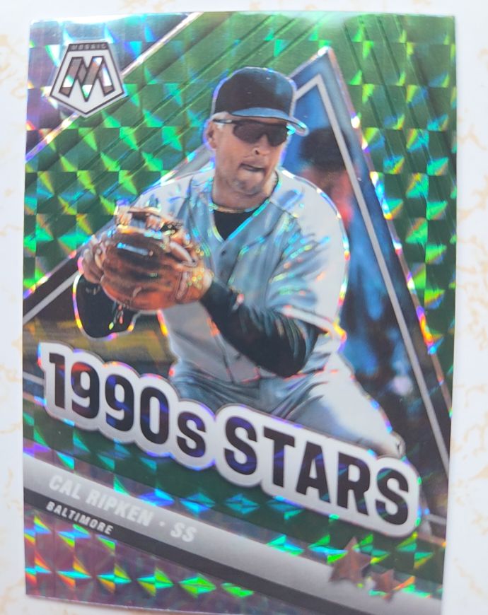 2022 Panini Mosaic #295 Cal Ripken 1990s Stars Green Mosaic — front