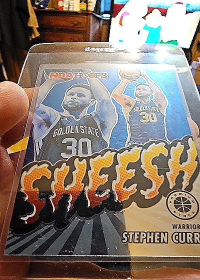 2023-24 Panini NBA Hoops Premium Stock #5 Stephen Curry — front
