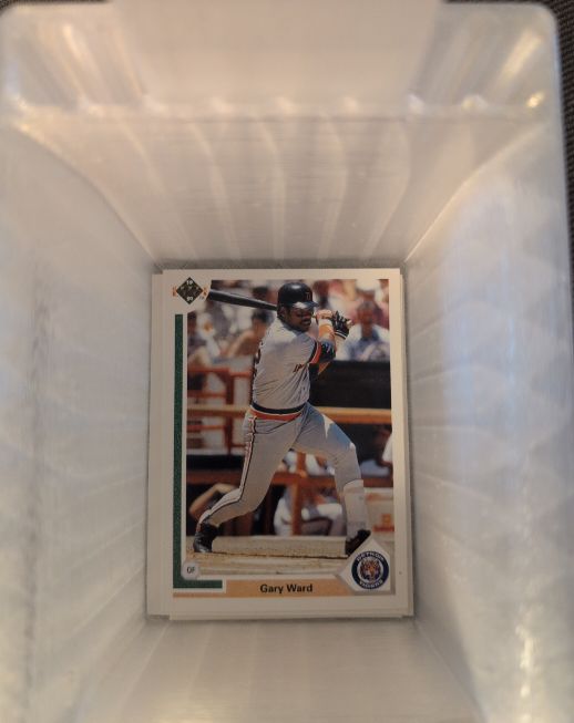 1991 Upper Deck #661 Gary Ward — front