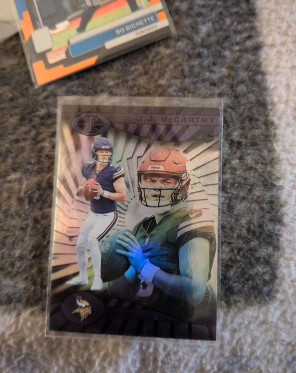 2024 Panini Illusions #100 J.J. McCarthy — front
