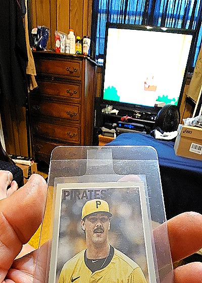 2023 Topps #216 Bryan Reynolds — front