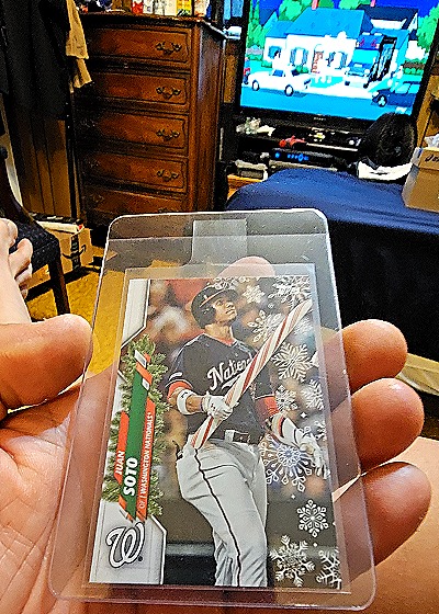 2020 Topps Holiday #HW196 Juan Soto — front