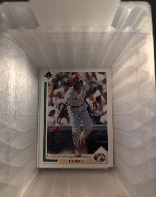 1991 Upper Deck #355 Eric Davis — front