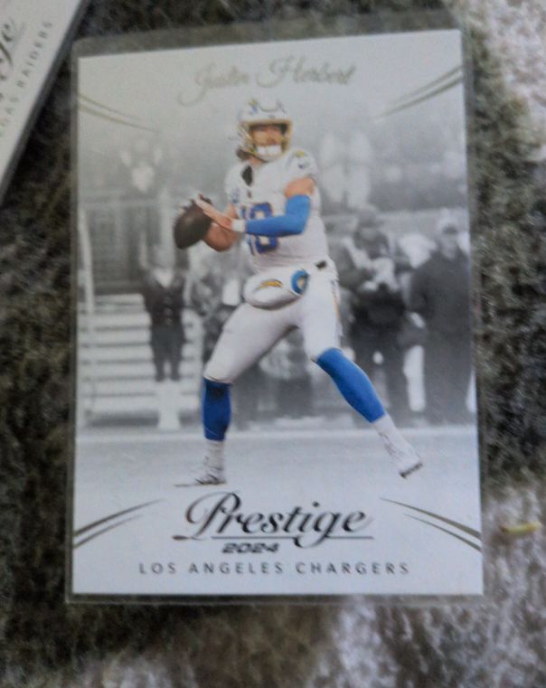 2024 Panini Prestige #164 Justin Herbert — front