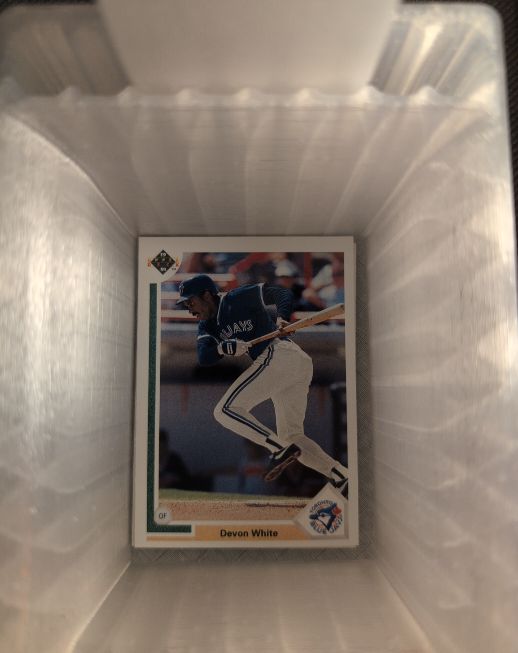1991 Upper Deck #106 Devon White — front
