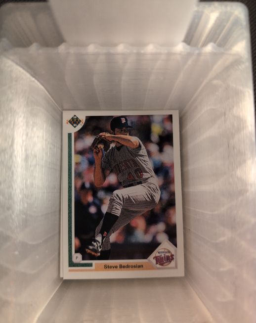 1991 Upper Deck #659 Steve Bedrosian — front