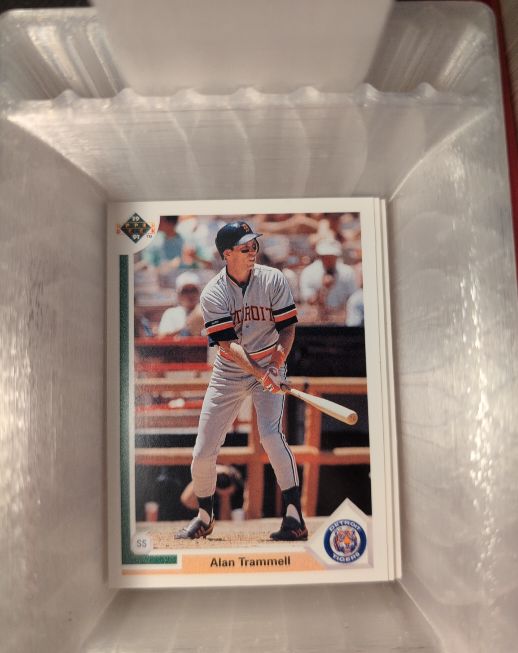 1991 Upper Deck #223 Alan Trammell — front