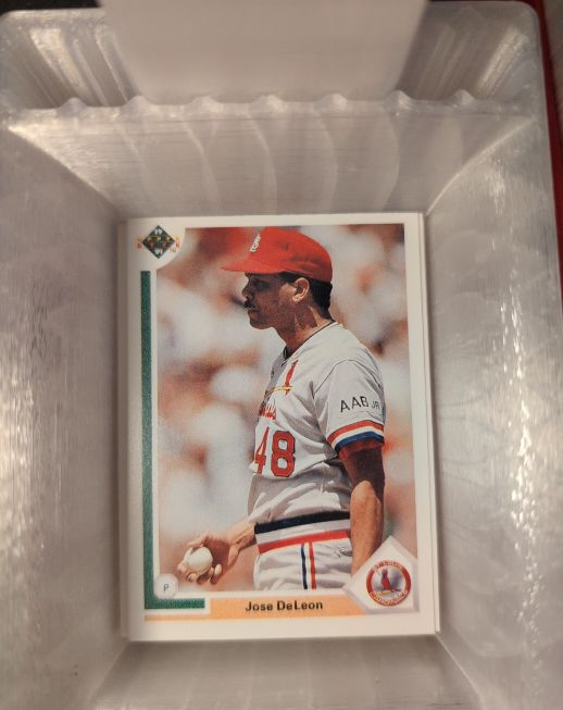 1991 Upper Deck #220 Jose DeLeon — front