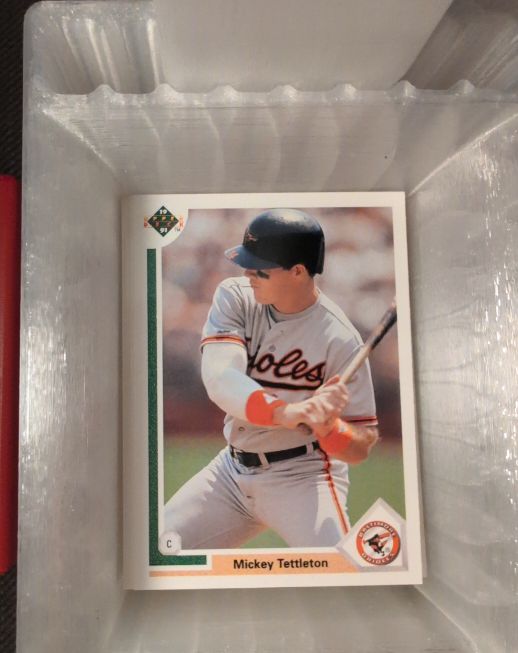 1991 Upper Deck #296 Mickey Tettleton — front