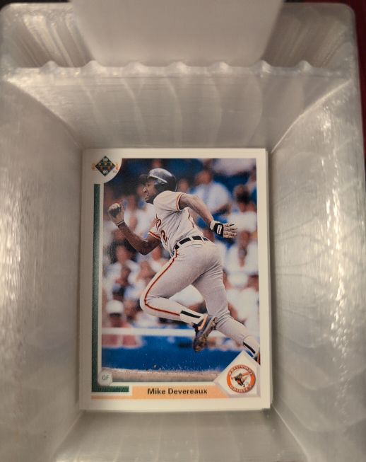 1991 Upper Deck #308 Mike Devereaux — front
