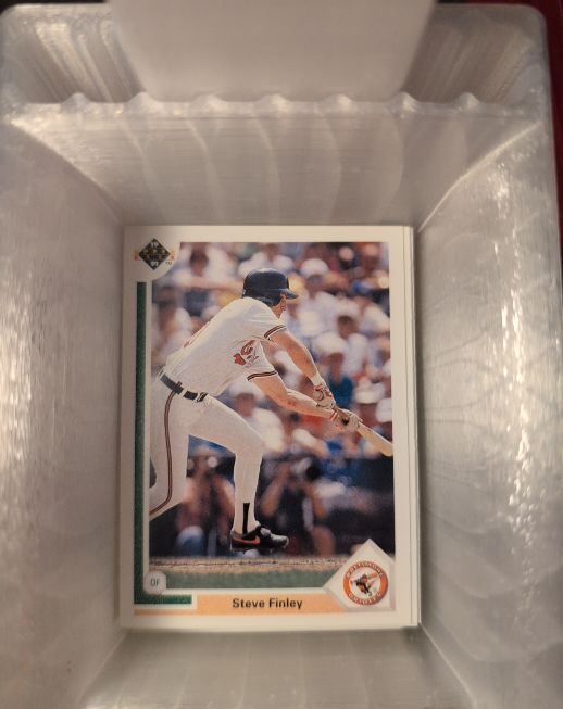 1991 Upper Deck #330 Steve Finley — front