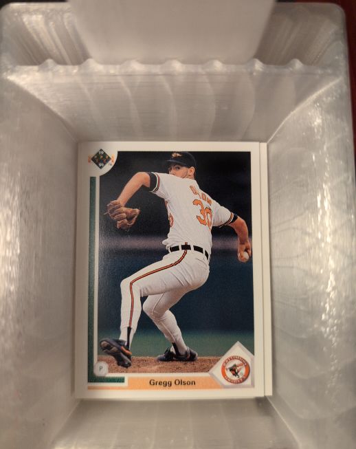 1991 Upper Deck #326 Gregg Olson — front