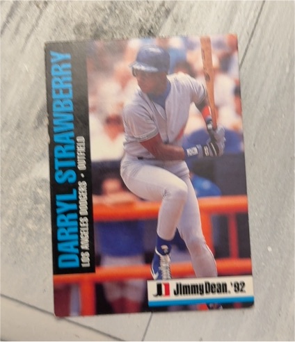 1992 Jimmy Dean #9 Darryl Strawberry — front