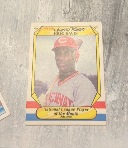 1987 Fleer Award Winners #11 Eric Davis — front