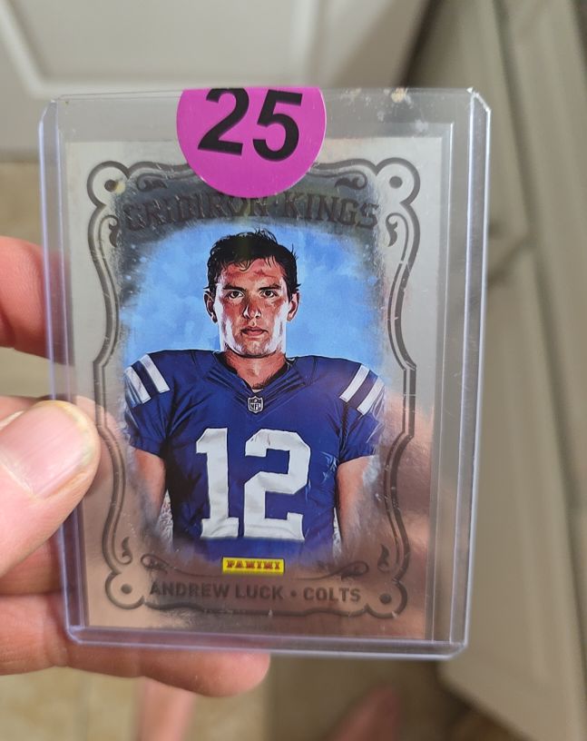 2012 Panini Gridiron Kings #1 Andrew Luck — front