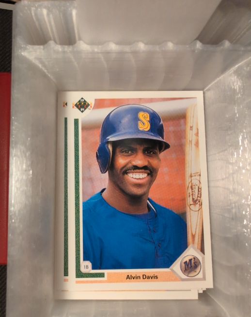 1991 Upper Deck #457 Alvin Davis — front