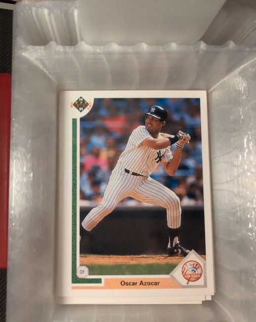 1991 Upper Deck #352 Oscar Azocar — front