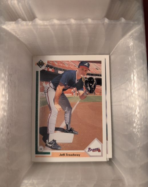 1991 Upper Deck #28 Jeff Treadway — front