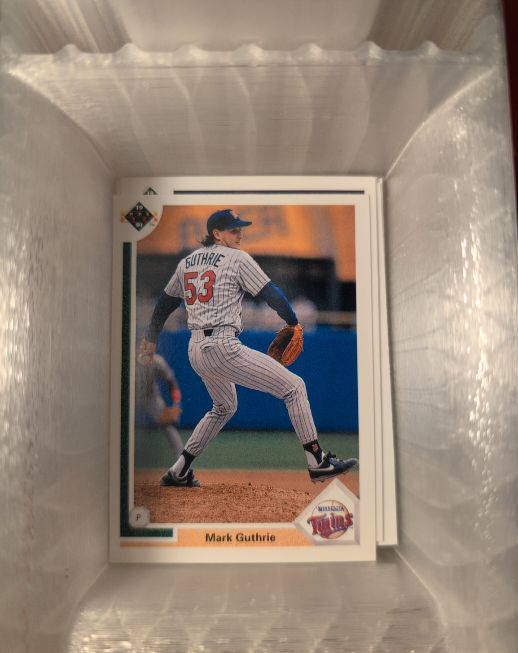1991 Upper Deck #505 Mark Guthrie — front