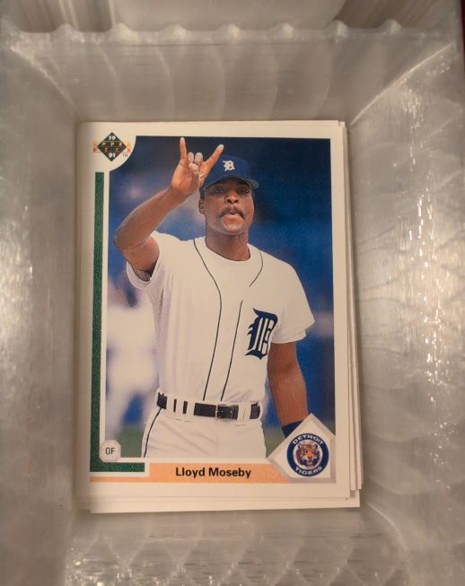 1991 Upper Deck #559 Lloyd Moseby — front