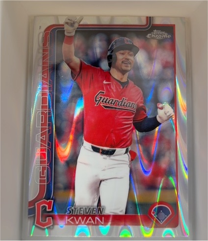 2025 Topps Chrome #202 Steven Kwan — front