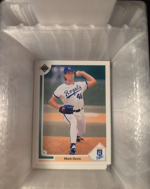 1991 Upper Deck #589 Mark Davis — front
