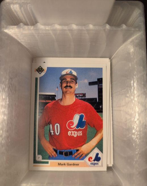 1991 Upper Deck #663 Mark Gardner — front