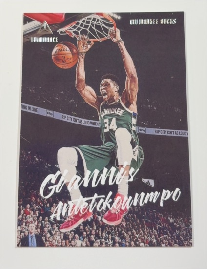 2019-20 Panini Chronicles Luminance #155 Giannis Antetokounmpo — front