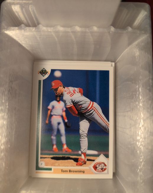 1990 Upper Deck #633 Tom Browning — front