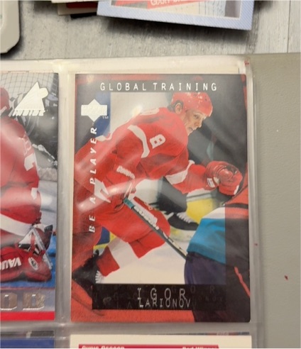 1995-96 Upper Deck Be a Player #206 Igor Larionov — front