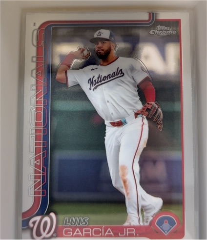 2025 Topps Chrome #269 Luis Garcia Jr. — front