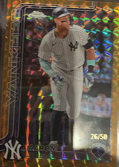 2025 Topps Chrome #28 Aaron Judge — front