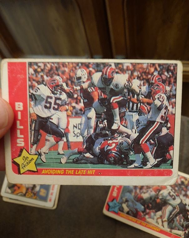 1985 Fleer In Action #4 Buffalo Bills — front