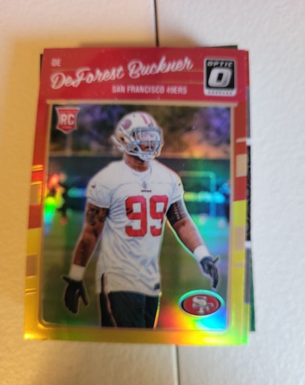 2016 Donruss Optic #112 DeForest Buckner — front