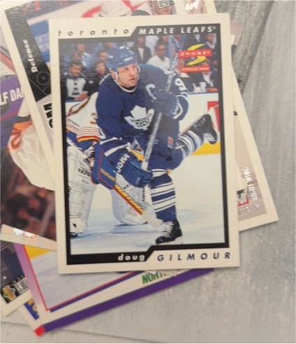 1996-97 Score #24 Doug Gilmour — front
