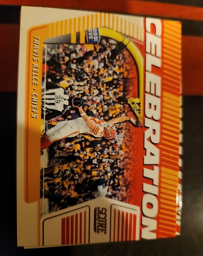 2025 Panini Score #C-TKE Travis Kelce Celebration Insert — front
