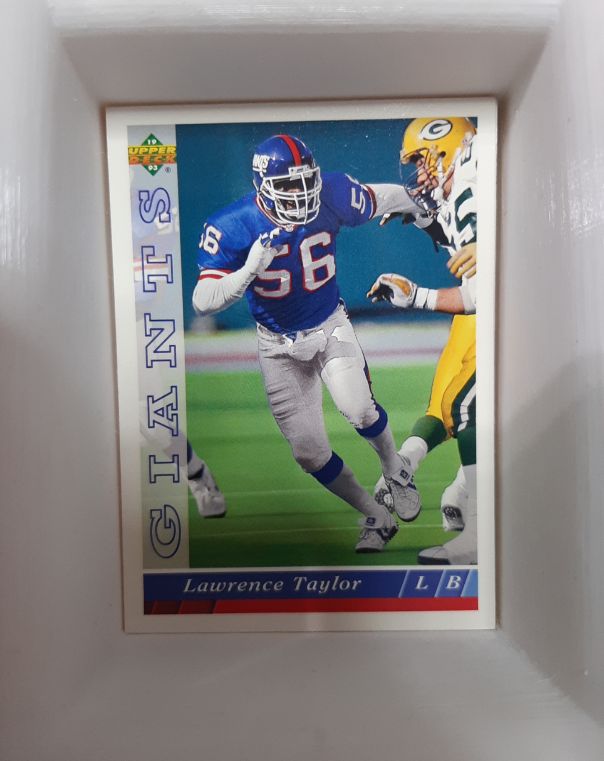 1993 Upper Deck #56 Lawrence Taylor — front