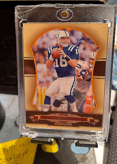 2000 Playoff Prestige #16 Peyton Manning — front