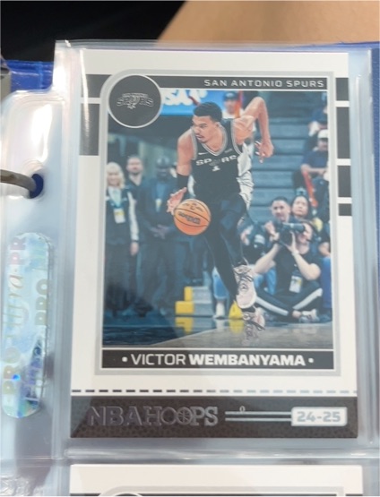 2023 Panini NBA Hoops #24 Victor Wembanyama — front