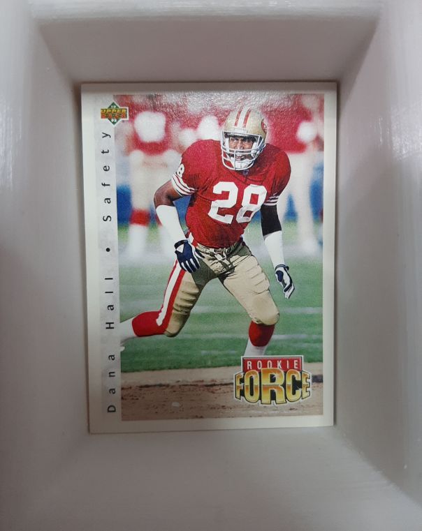 1991 Upper Deck Rookie Force Dana Hall — front