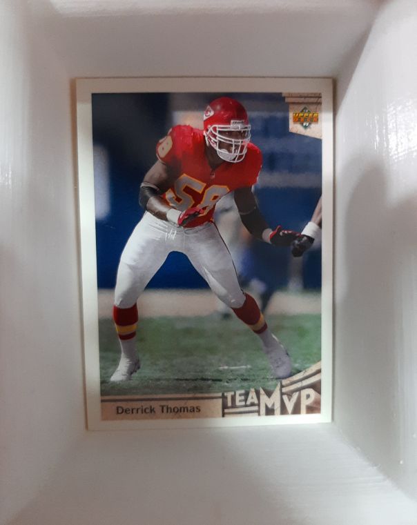 1993 Upper Deck Team MVP #MVP-1 Derrick Thomas — front