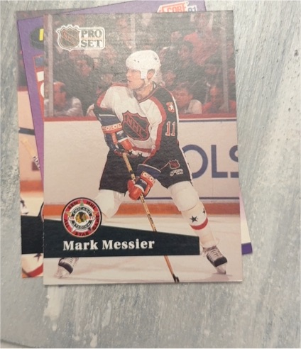 1991 Pro Set #11 Mark Messier — front