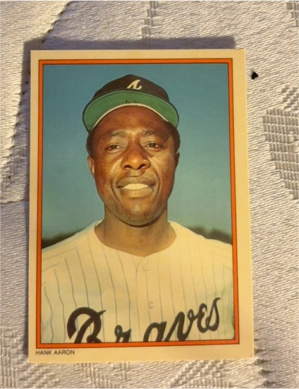 1971 Topps #100 Hank Aaron — front