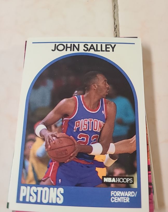 1990 NBA Hoops #23 John Salley — front