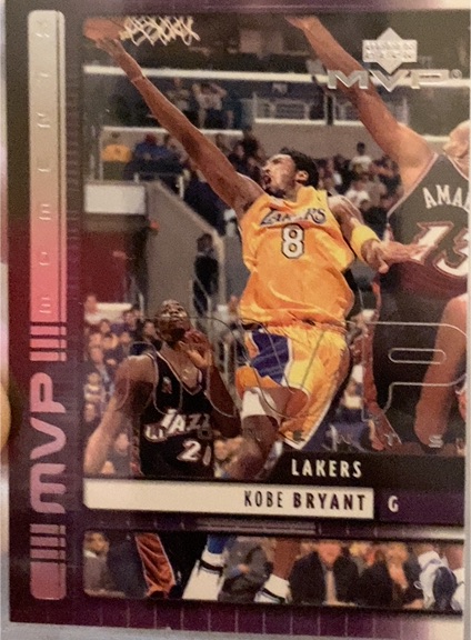 1999 Upper Deck MVP #MVP-8 Kobe Bryant — front