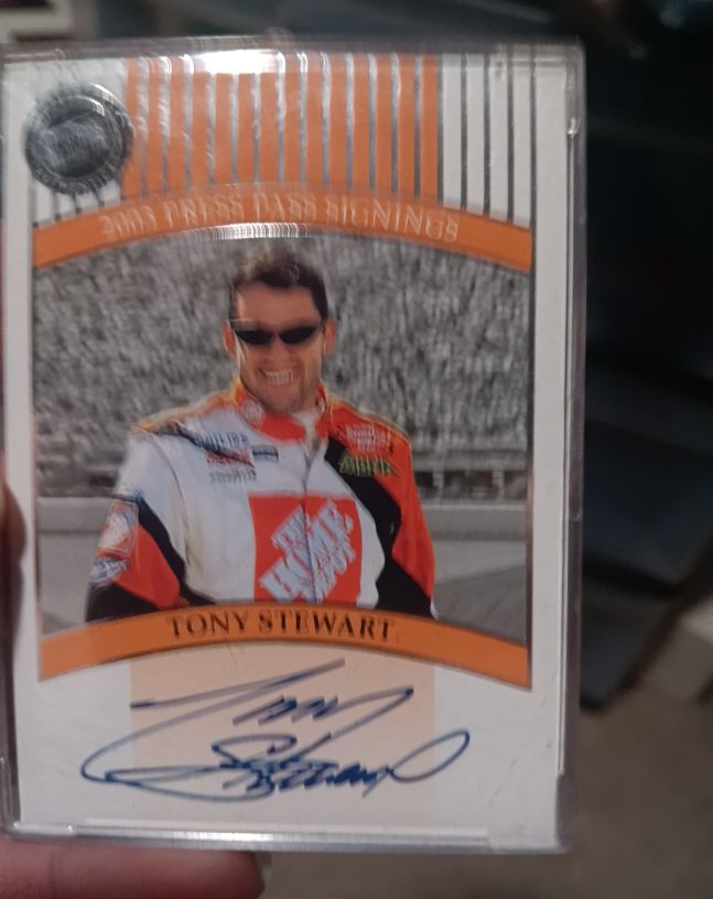 2003 Press Pass Signings Tony Stewart — front