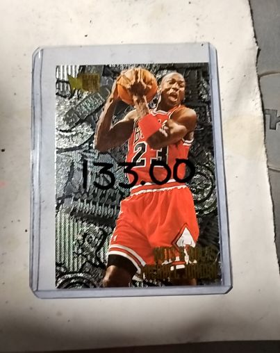 1995-96 Fleer Metal #212 Michael Jordan — front